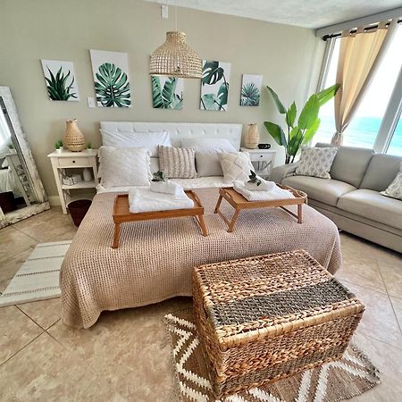 Beach Oasis 704 Lovely Daytona Ocean Front For 5 Sleeps Up To 12 Daytona Beach Esterno foto