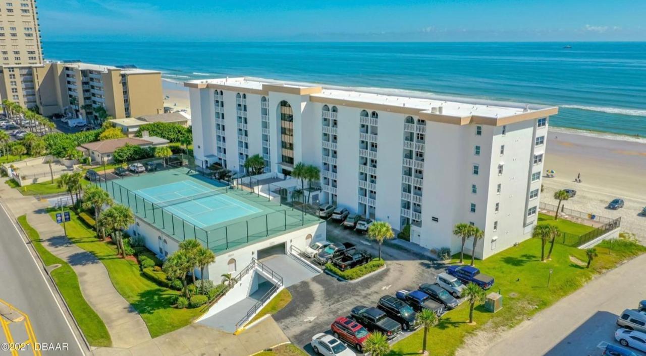 Beach Oasis 704 Lovely Daytona Ocean Front For 5 Sleeps Up To 12 Daytona Beach Esterno foto