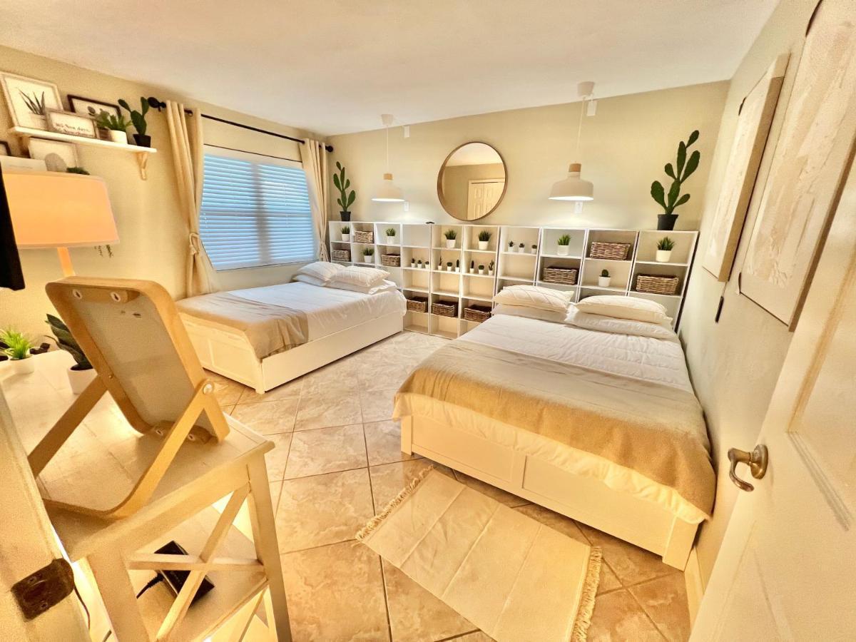 Beach Oasis 704 Lovely Daytona Ocean Front For 5 Sleeps Up To 12 Daytona Beach Esterno foto