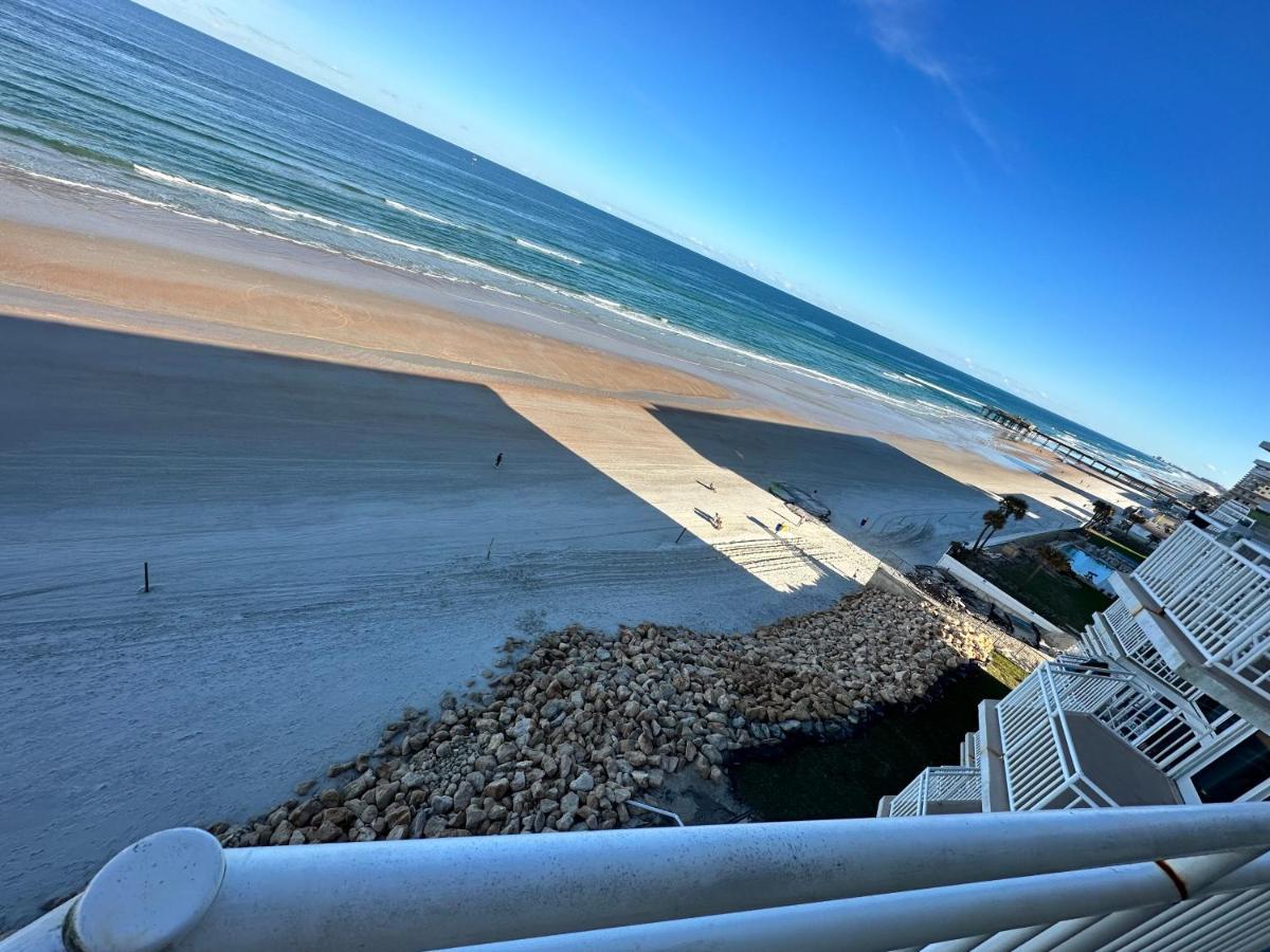Beach Oasis 704 Lovely Daytona Ocean Front For 5 Sleeps Up To 12 Daytona Beach Esterno foto